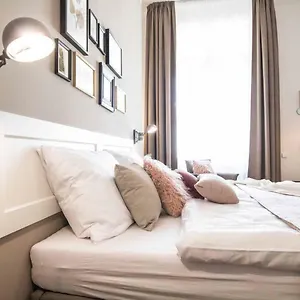  Appartamento Place And Comfort