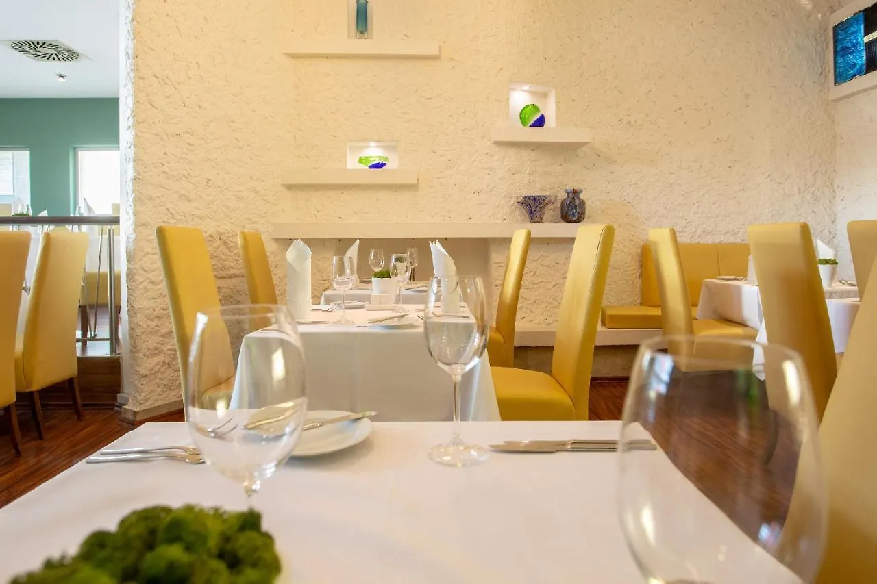 Hotel Continental Brno 4*,